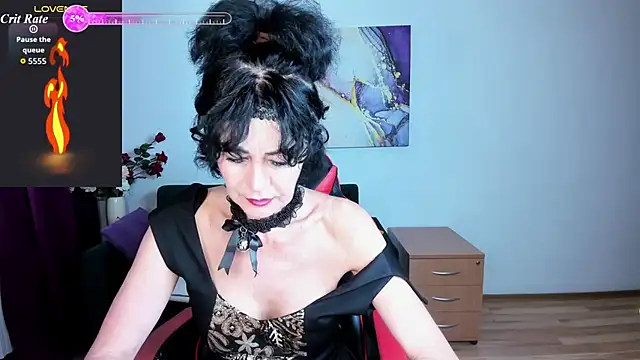 Silvia_Wallec: онлайн-секс-чат