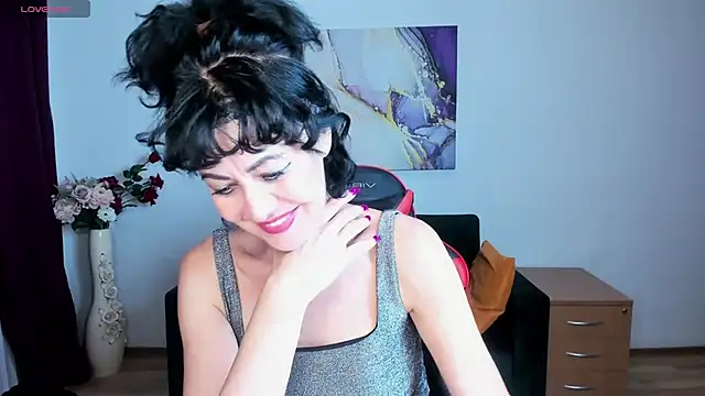 Silvia_Wallec XXX чат на живо