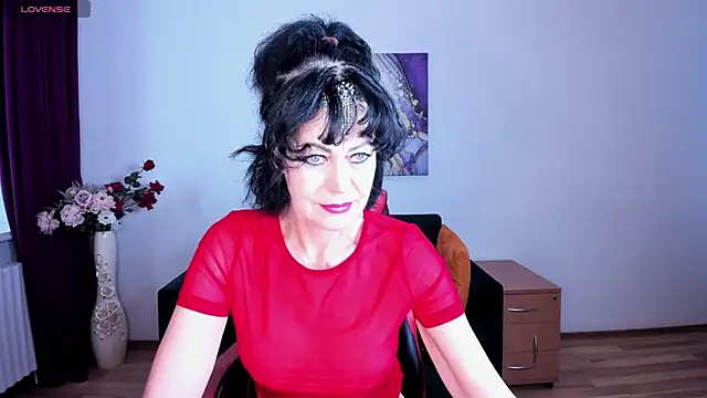 Chat +18 de Silvia_Wallec ao vivo