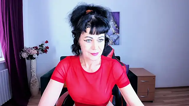 Silvia_Wallec XXX чат на живо
