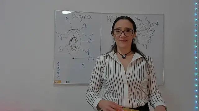 Jessica_Herrera_'s Live XXX Chat