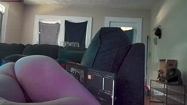 famousALYX's Webcam Show