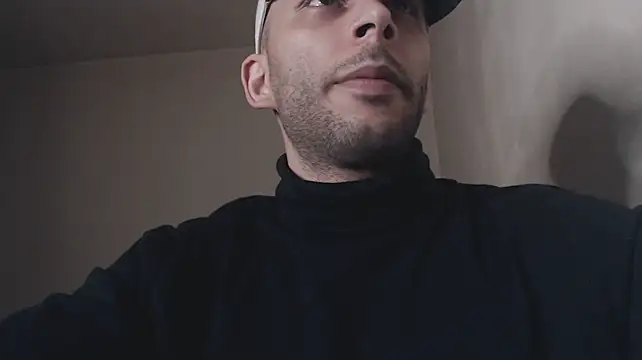 henryaxe Pertunjukan Webcam