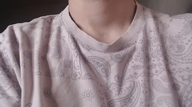 แชท XXX สดของ henryaxe