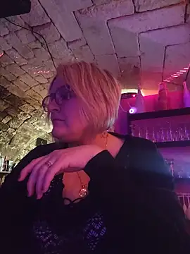 lady_charlyne Adlı Modelin Web Kamerası Şovu