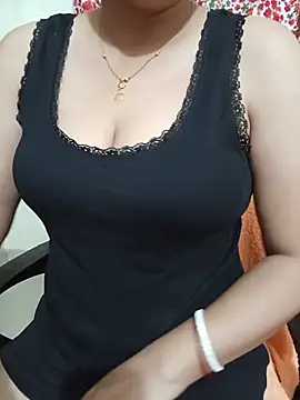 Priya_BoudiのライブXXXチャット