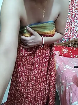 Priya_Boudi 即時 XXX 聊天