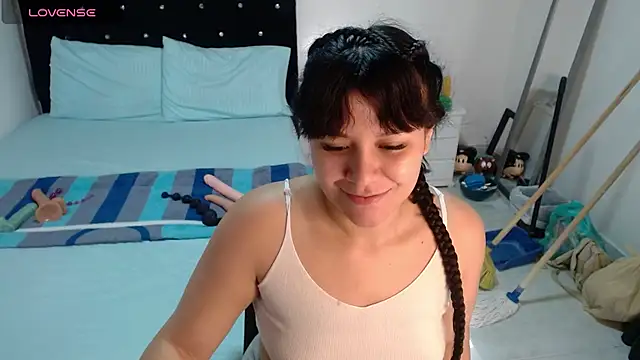 soniafuckboobs 现场XXX聊天