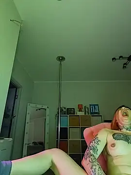 SexyMilaVet XXX чат на живо