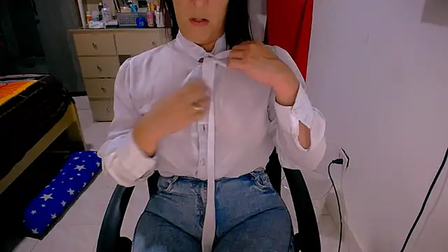 Živý XXX chat BitterMomXxx
