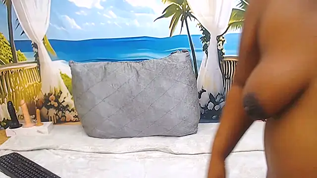 JUICYASSxxx's Live XXX Chat