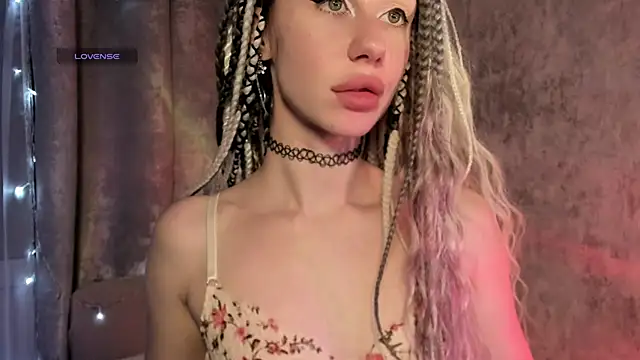 Chat +18 de elenaaddiction ao vivo