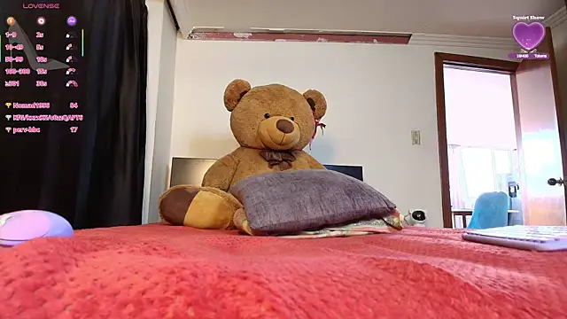 Sala de chat ao vivo de Samanntthaa__