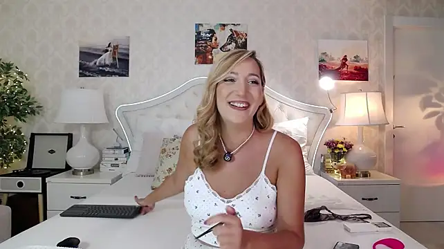 IreneHope Live XXX-chat