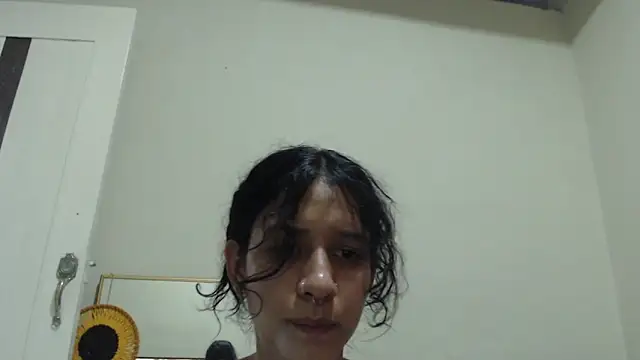 Chat XXX ao vivo de AlinaWoolf_