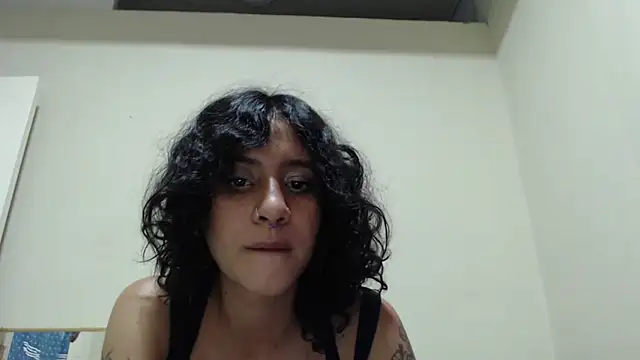 AlinaWoolf_ Live Chatraum