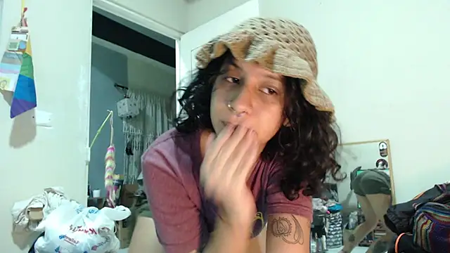 Chat XXX en directo de AlinaWoolf_