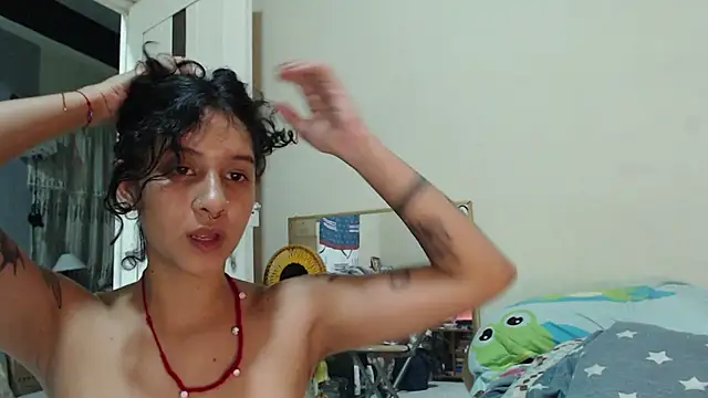 AlinaWoolf_ Chat XXX in diretta