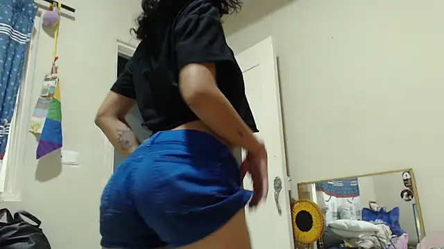 XXX chat uživo modela AlinaWoolf_