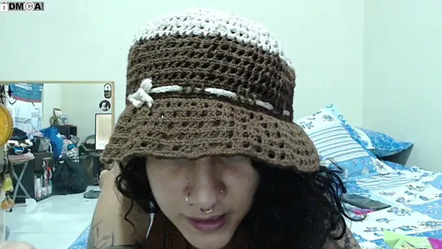 AlinaWoolf_ Chat XXX in diretta