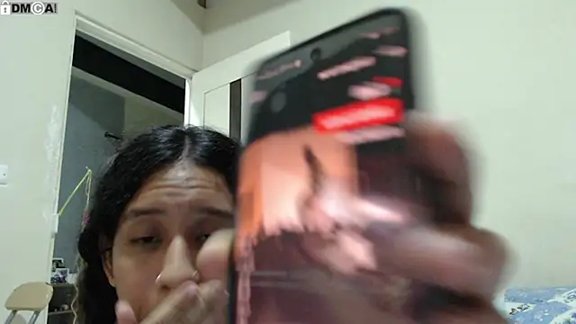 AlinaWoolf_'s Live XXX Chat