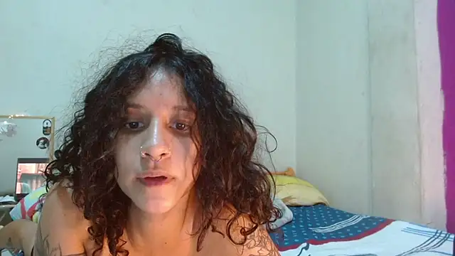 AlinaWoolf_ – Kamerová šou