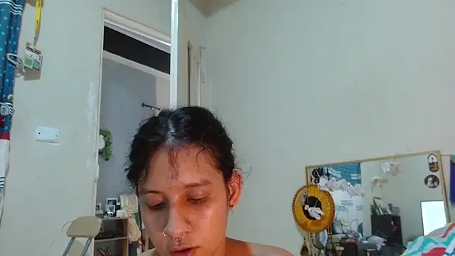 AlinaWoolf_ Chat XXX in diretta
