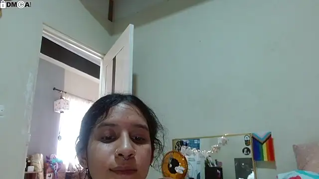 AlinaWoolf_'s Live XXX Chat