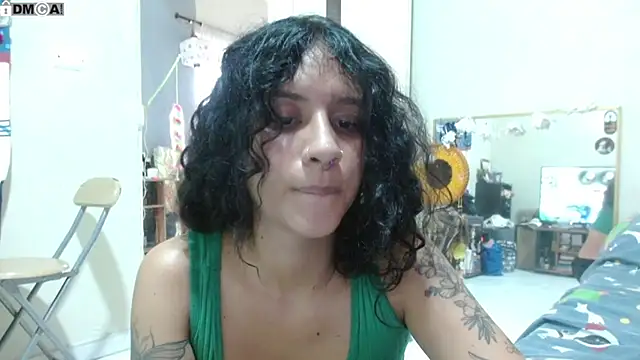 AlinaWoolf_ Chat XXX live