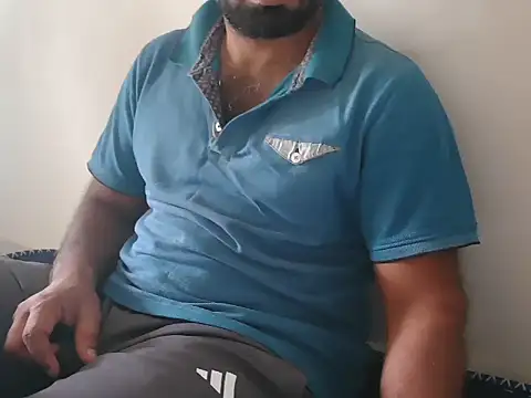 Show modela Tamil_Kishore_28 na web-kameri