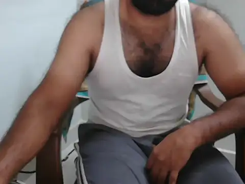 Tamil_Kishore_28のウェブカメラショー