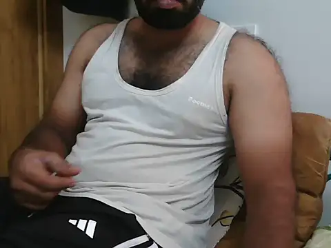 Pokazy przed kamerką – Tamil_Kishore_28