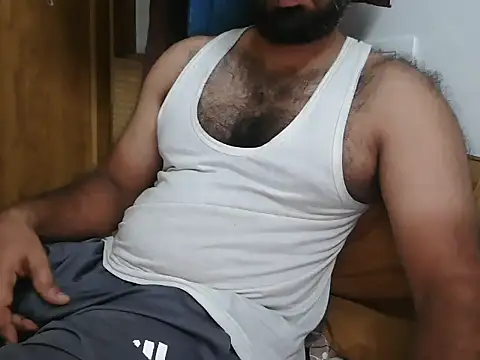 Tamil_Kishore_28 Show in webcam