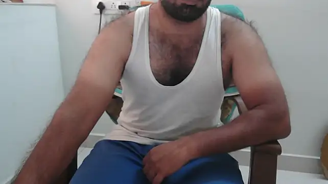 Tamil_Kishore_28のウェブカメラショー