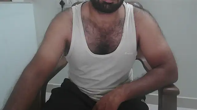 Pokazy przed kamerką – Tamil_Kishore_28