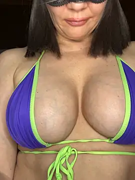Chat XXX en directo de Megan30