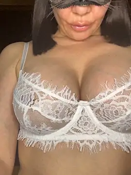 Megan30 Show in webcam