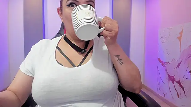 Sammy_owens_ Show in webcam
