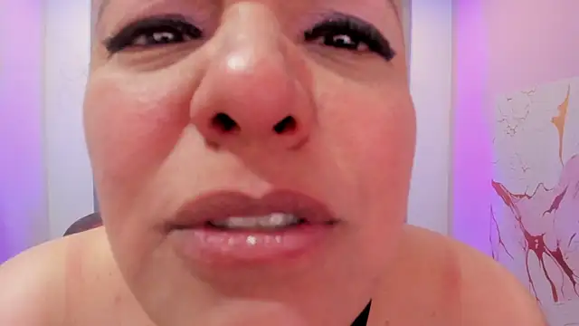 Sammy_owens_ webkamerás műsora