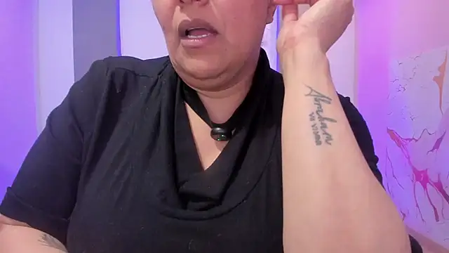 Sammy_owens_'s Live XXX Chat