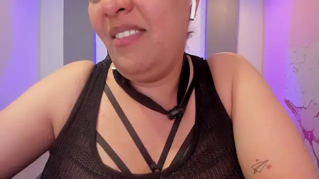 Chat +18 de Sammy_owens_ ao vivo