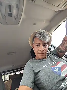 CeceilaMoon Chat XXX live