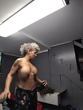 Show webcam de CeceilaMoon
