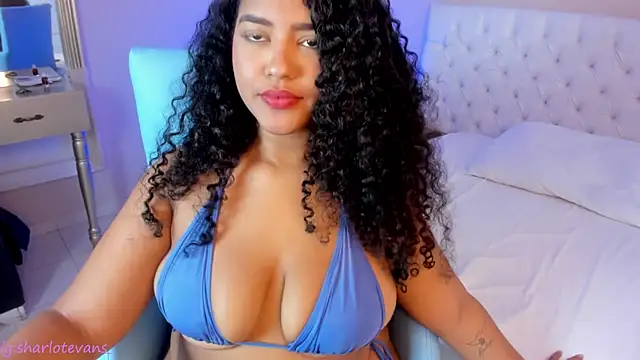 sharlot_evans_ XXX чат на живо
