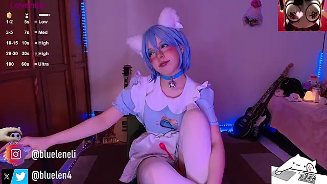 bluelen's Live XXX Chat