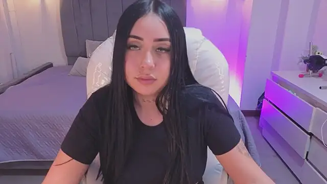 iam_sofiia's Live XXX Chat