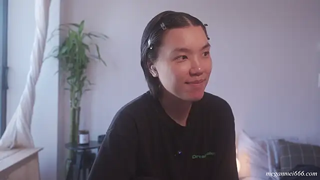 meganmei666's Webcam Show