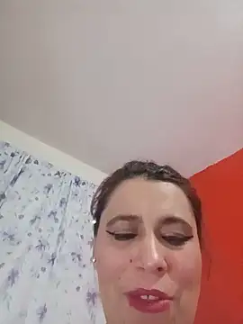 MarthinaBaker Adlı Modelin Canlı Sohbet Odası