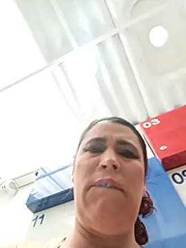 MarthinaBaker's Live XXX Chat