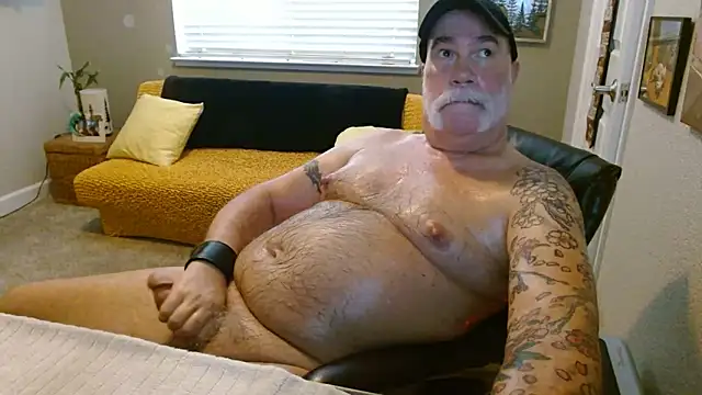 Pertunjukan Kamera Web musclebearnips